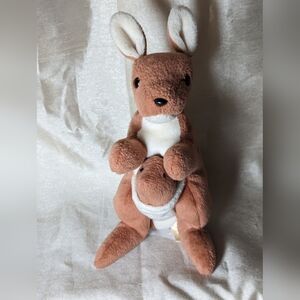 Beanie Babies Pouch stuffy vintage 1996, 8" joey Stuffed animal plush stuffy